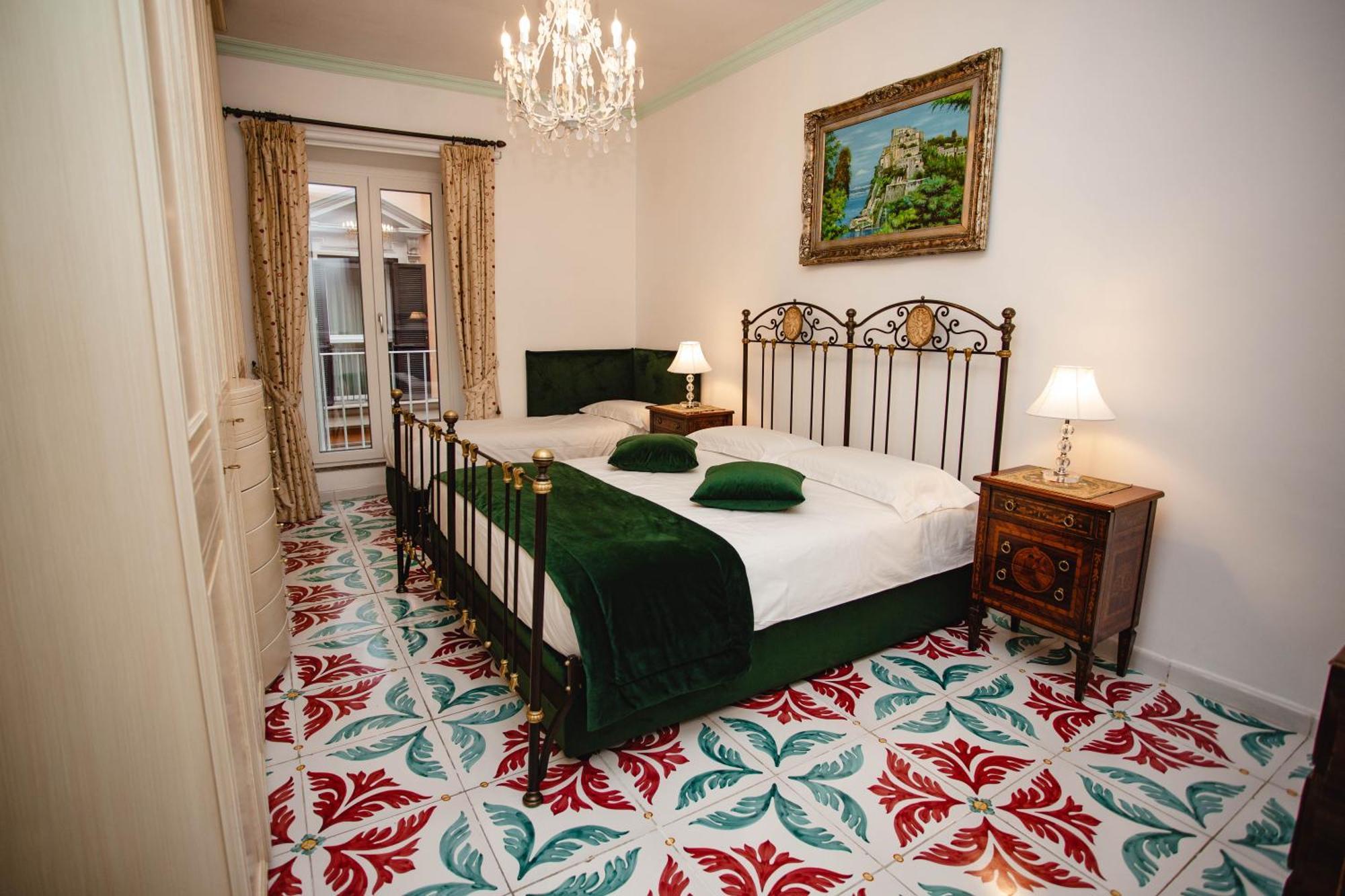 Delfini Trevi House Hotel Rome Exterior photo